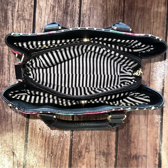 Betsey Johnson pink floral Striped small bag mini-purse NWOT - Picture 11 of 12